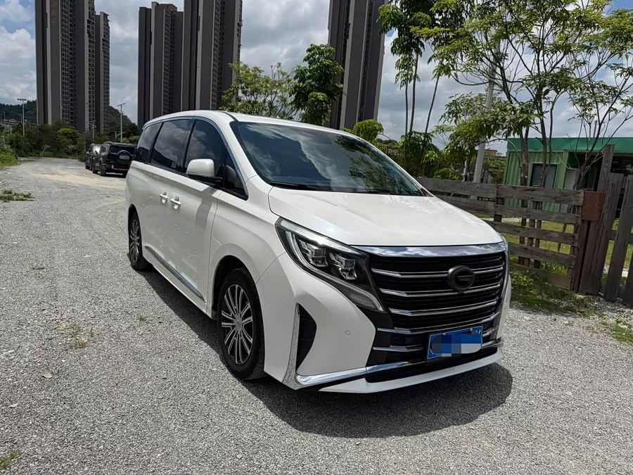 GAC Trumpchi M8