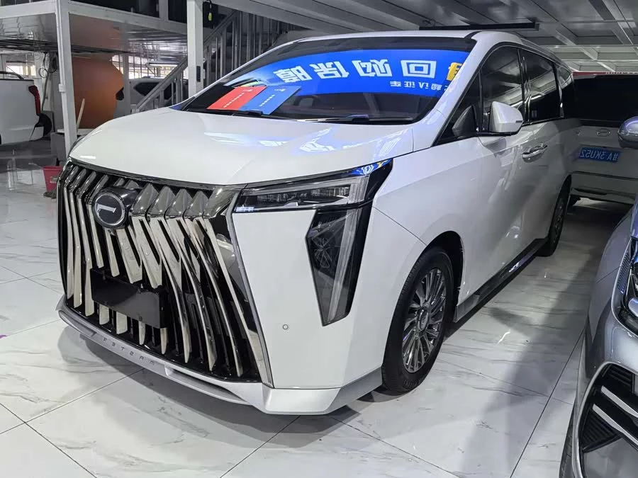 GAC Trumpchi M8