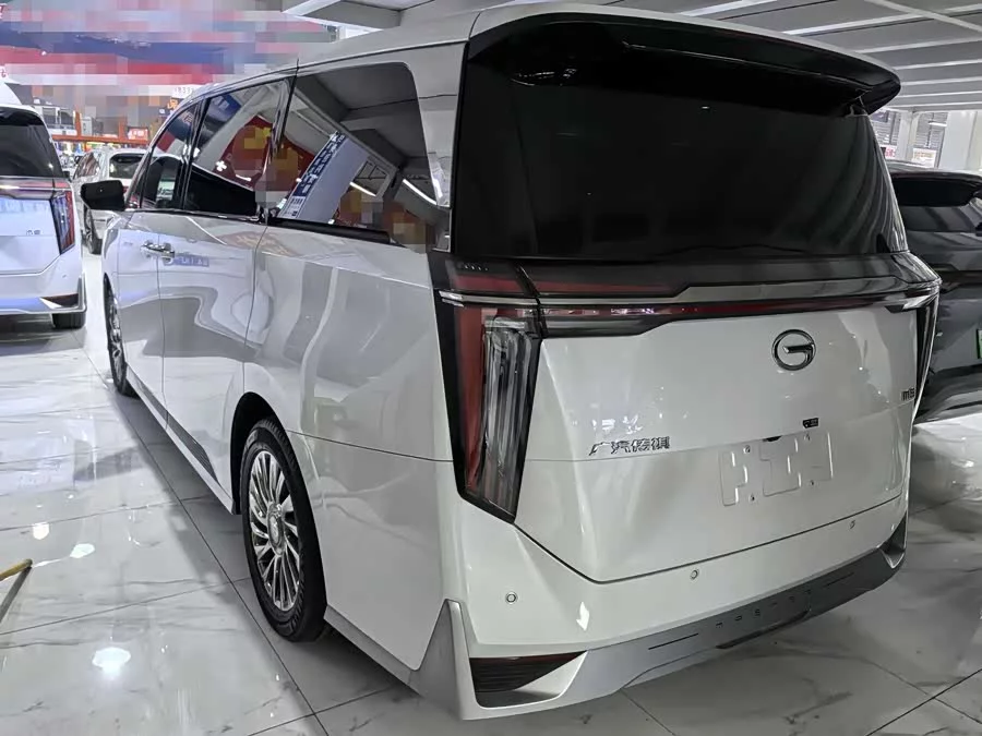 GAC Trumpchi M8