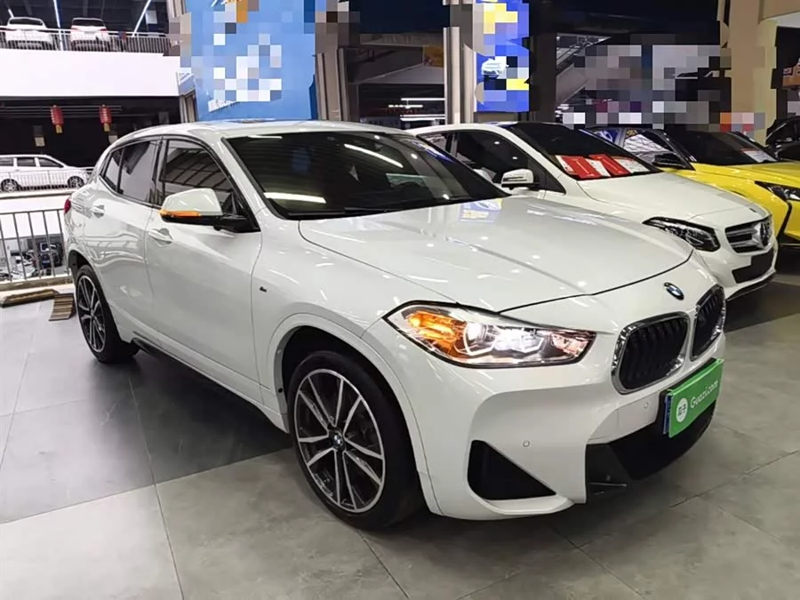 BMW X2