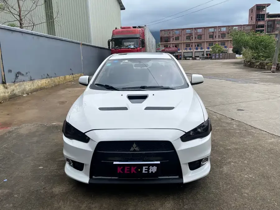 Mitsubishi Wing God