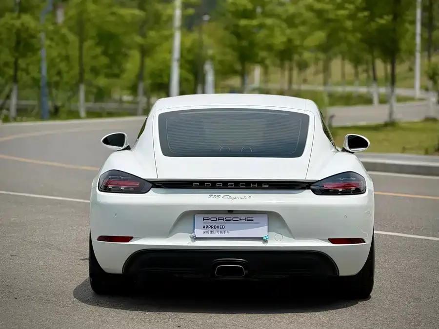 Porsche 718