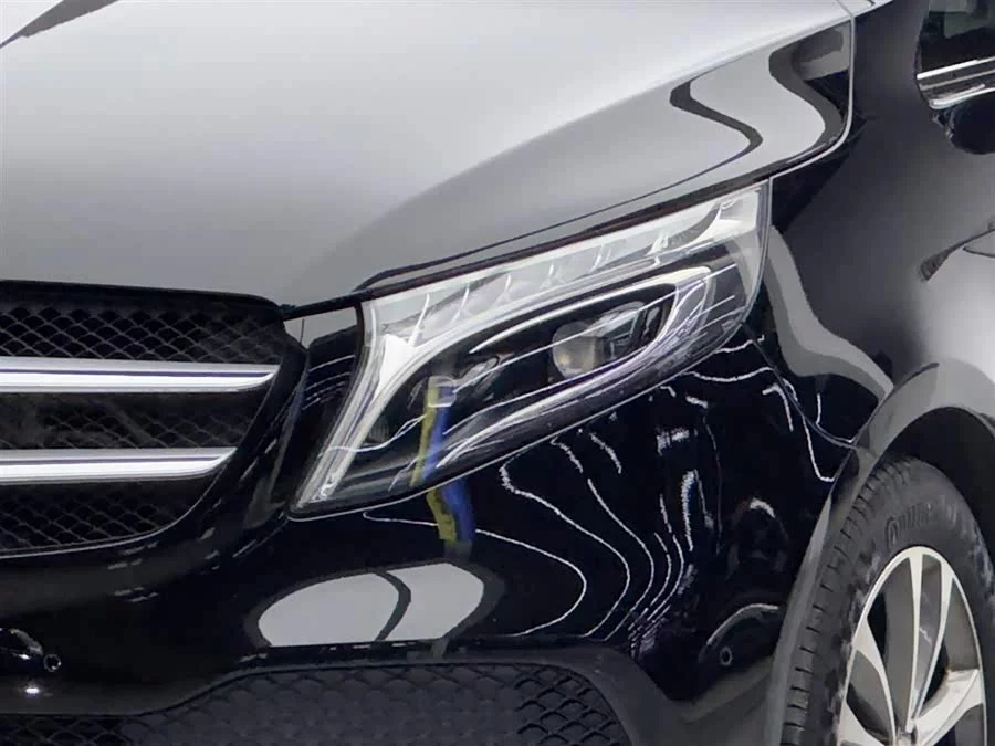 Mercedes Benz Class V