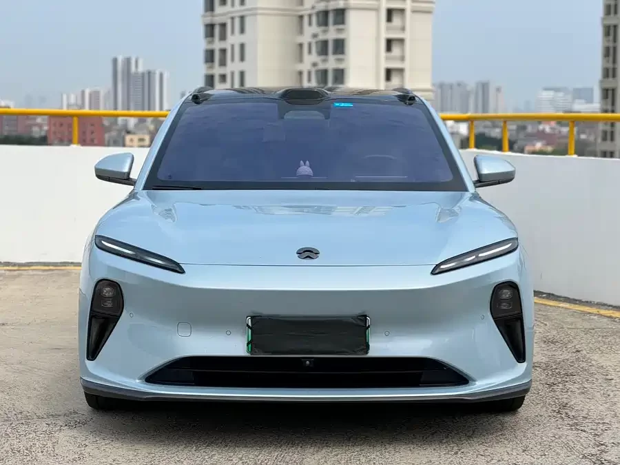 NIO ET5T