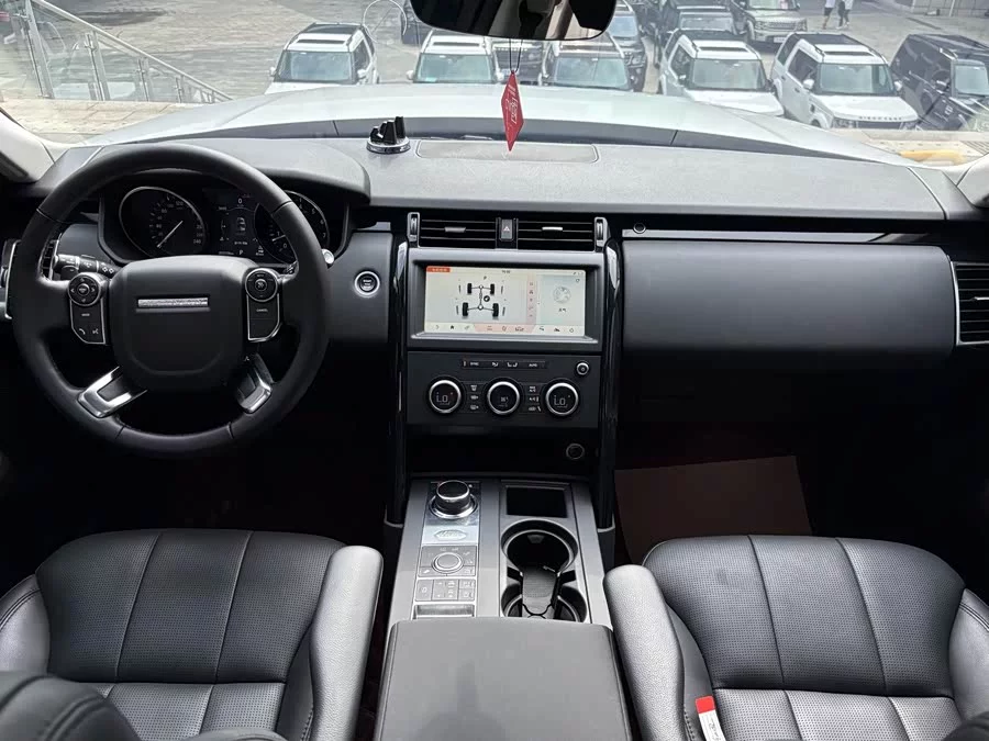 Land Rover finds