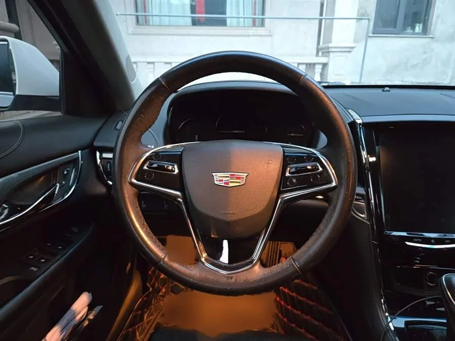 Cadillac ATS-L