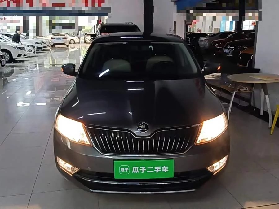 Skoda Rapid