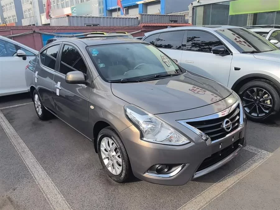 Nissan Sunny