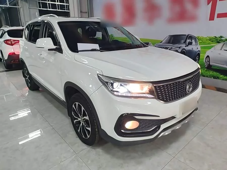 Dongfeng Jingyi X5