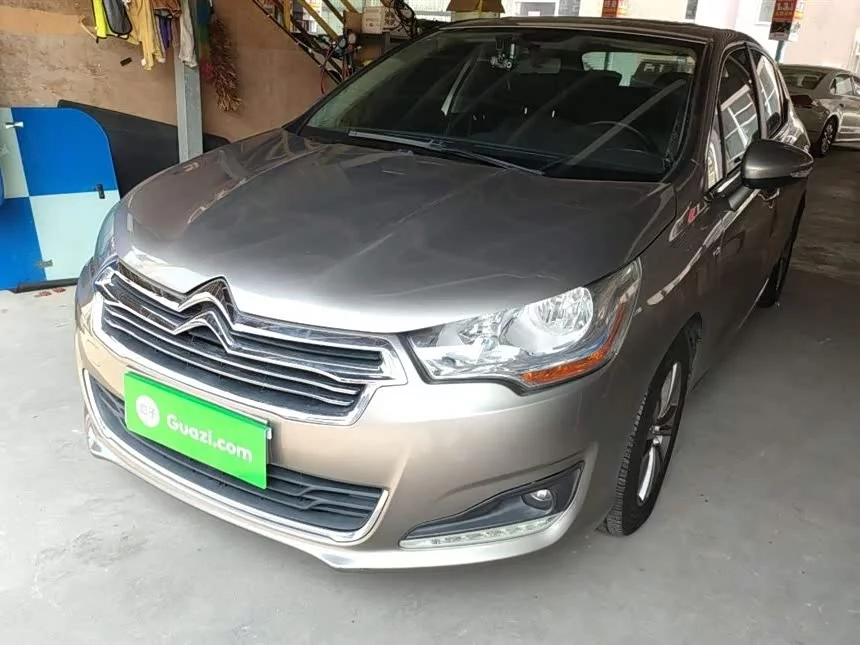 Citroën C4L