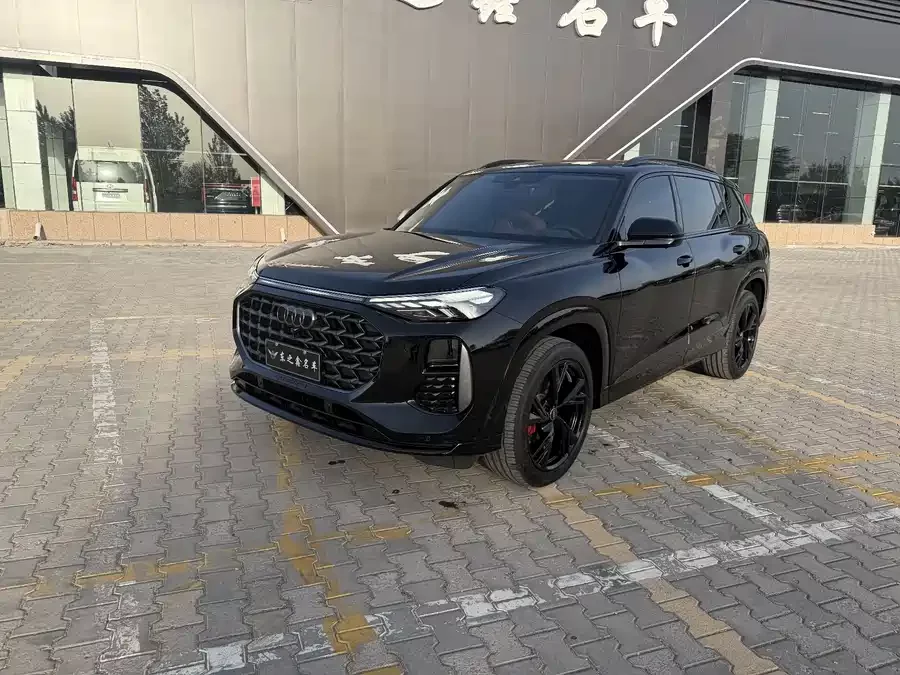 Audi Q6