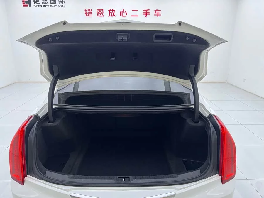 Cadillac ATS-L