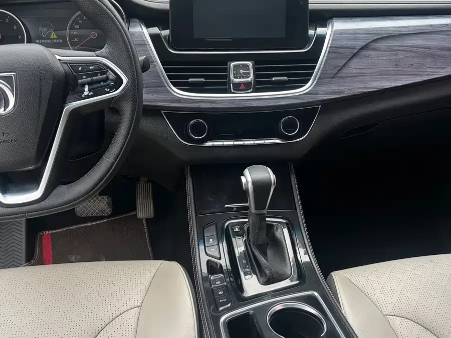 Baojun 730