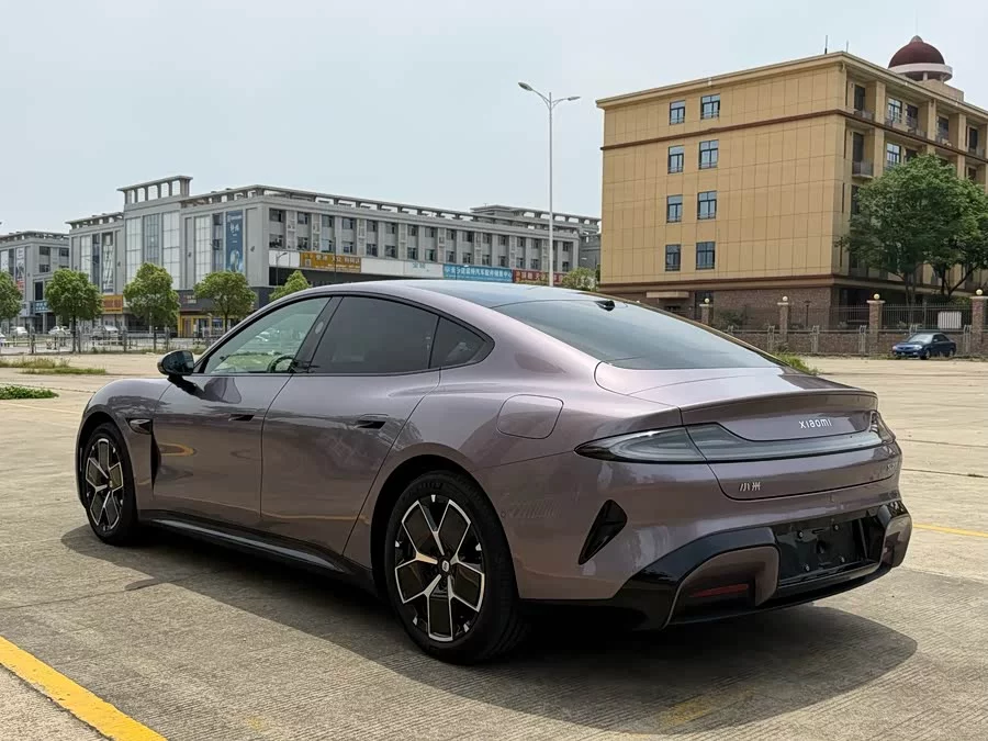 Xiaomi SU7