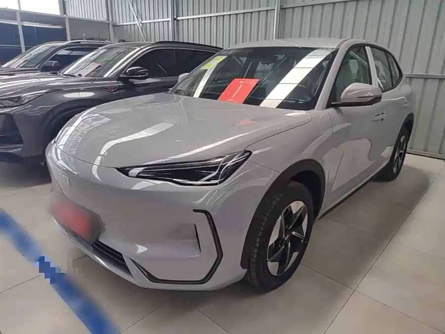 Geely Galaxy E5