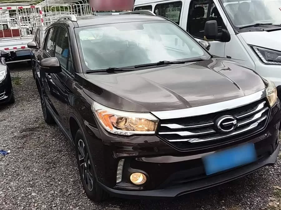 GAC Trumpchi GS4