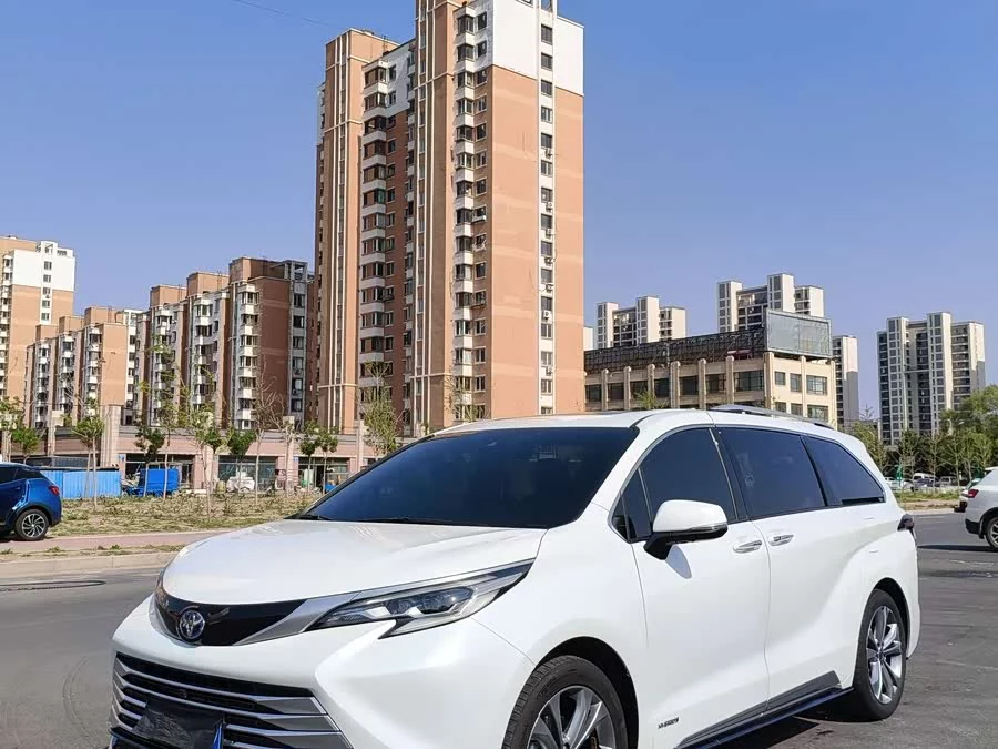 Toyota SIENNA