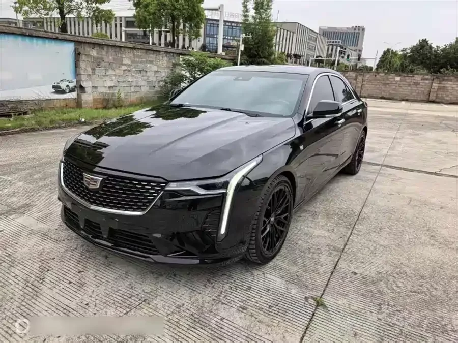 Cadillac CT4