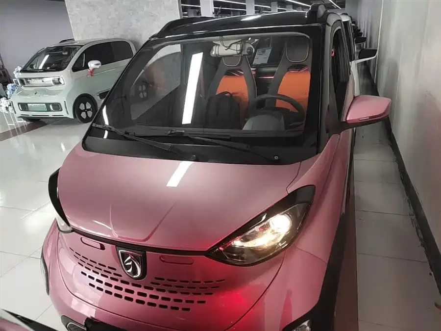 Baojun E100
