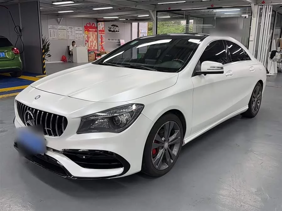 Mercedes-Benz CLA