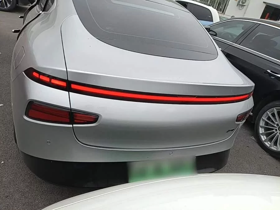 Xpeng P7