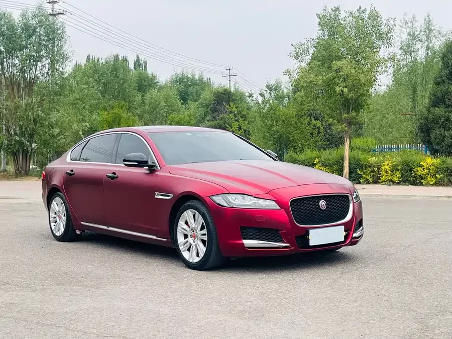 Jaguar XFL