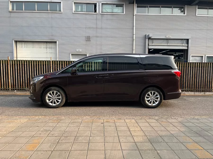 Buick GL8