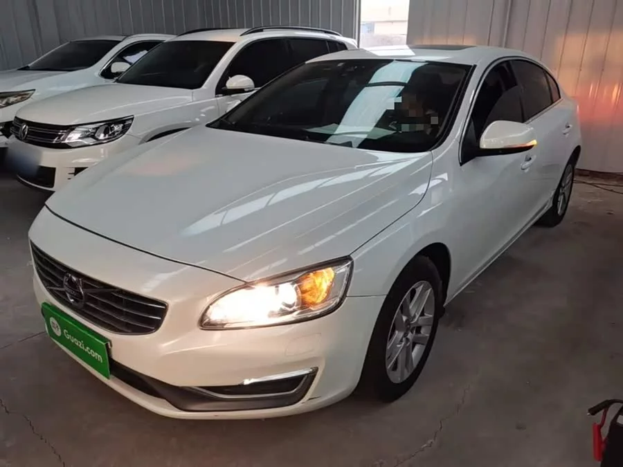 Volvo S60