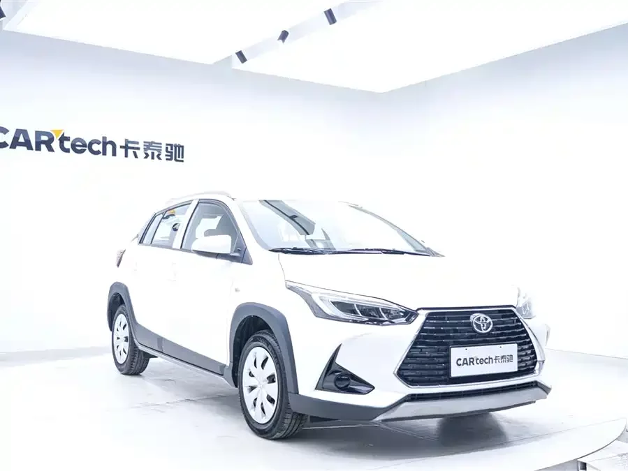 Toyota YARiS L