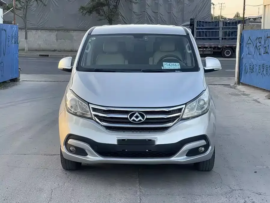 Maxus G10