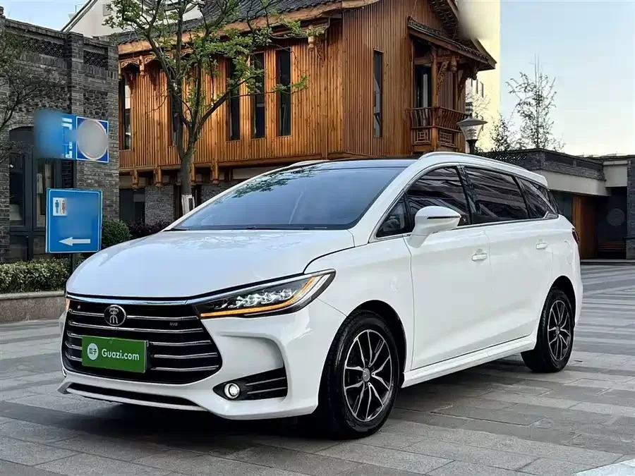 BYD Song MAX