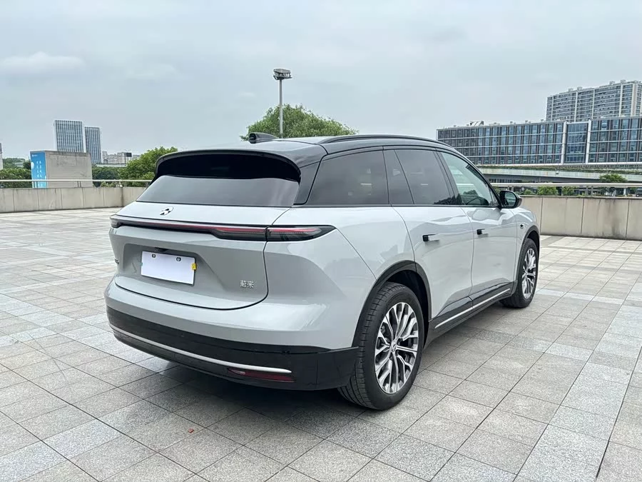 NIO ES6