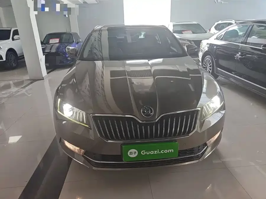 Skoda SuperB