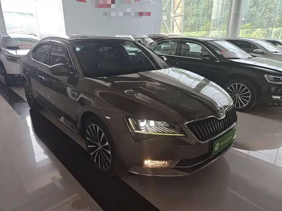 Skoda SuperB