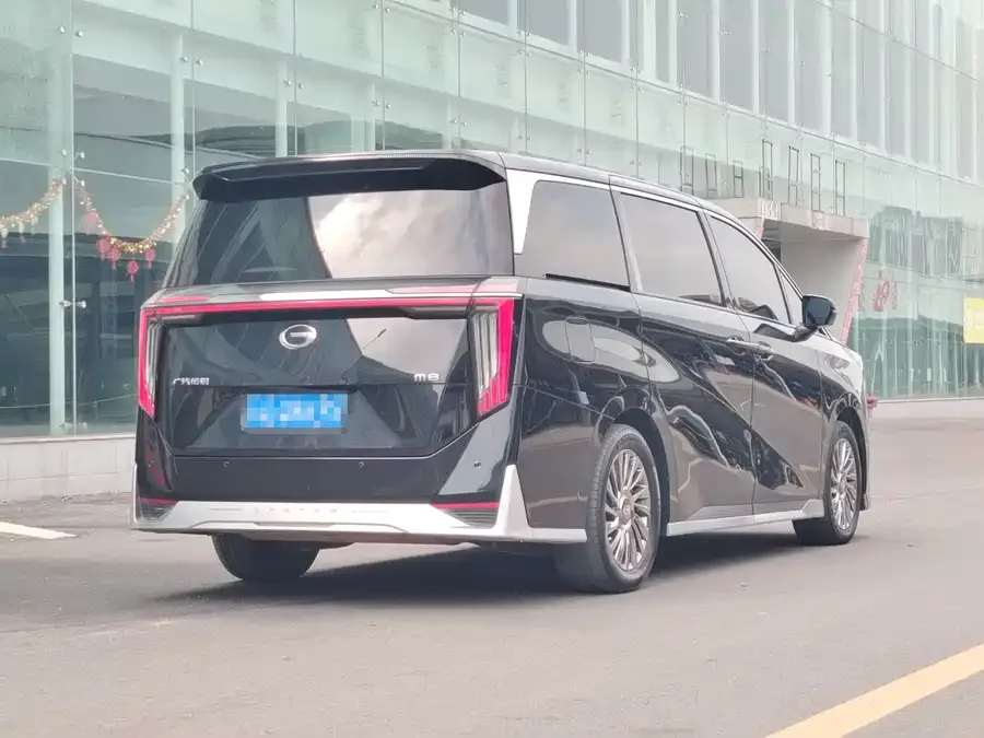 GAC Trumpchi M8