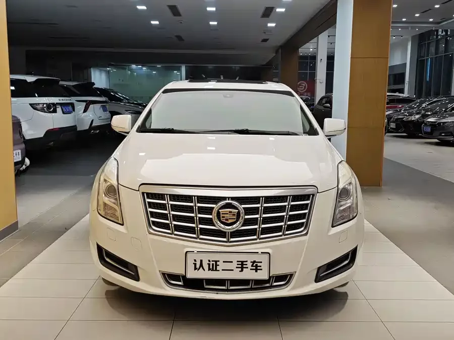Cadillac XTS
