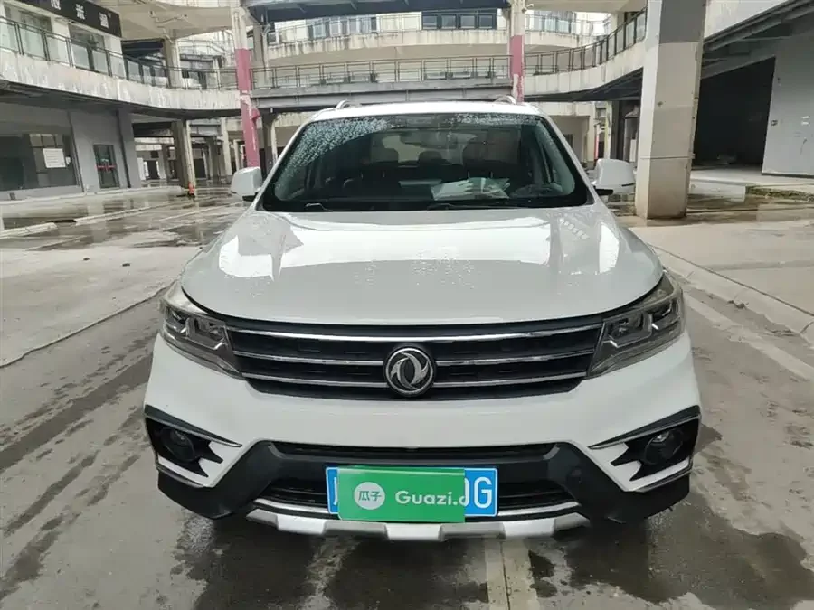 Dongfeng Jingyi X5