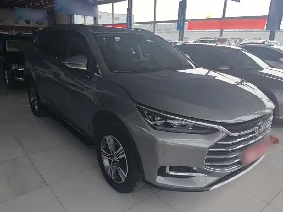BYD Tang