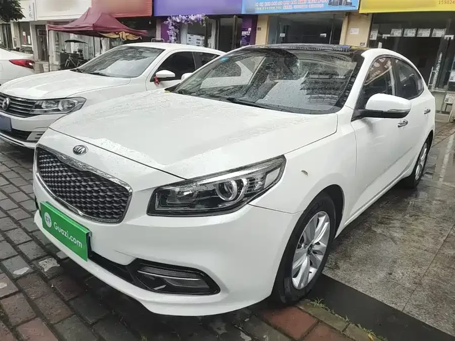 Kia K4