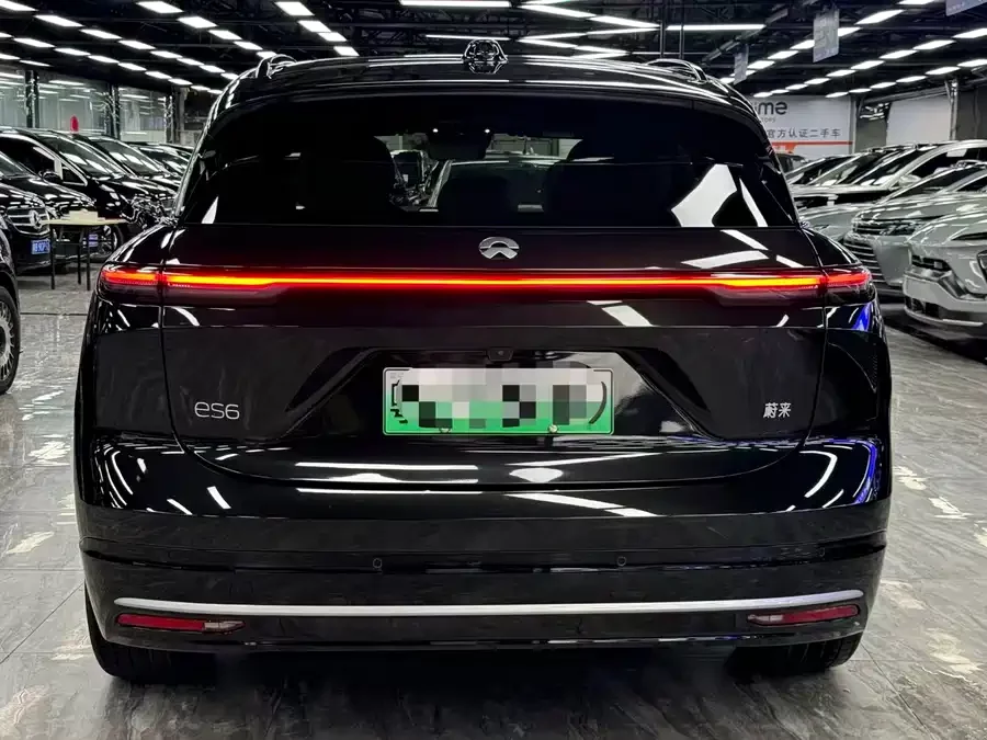 NIO ES6