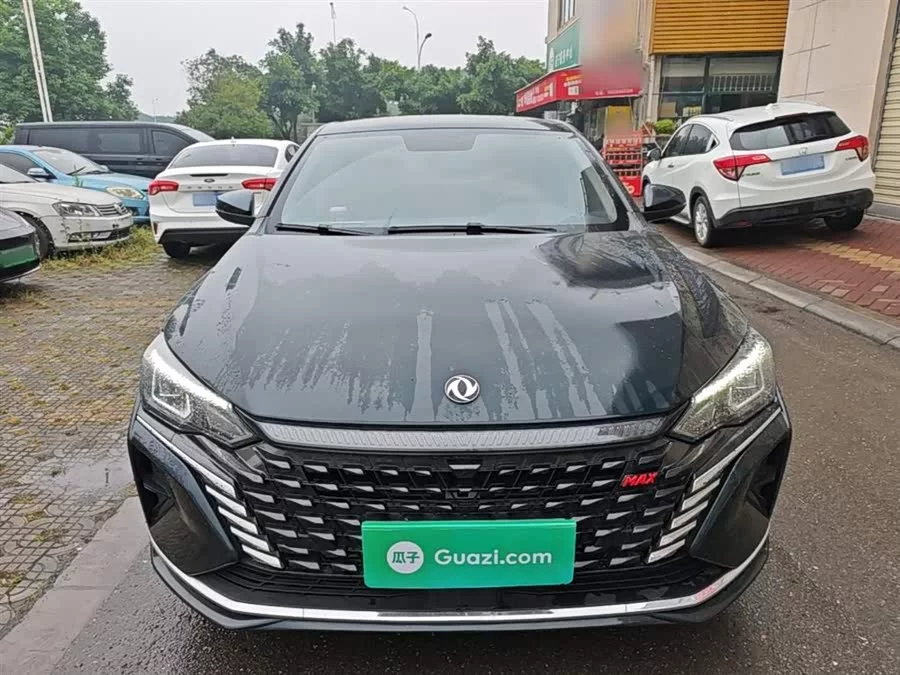 Dongfeng Yixuan MAX