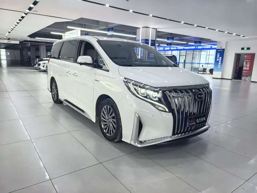 GAC Trumpchi M8