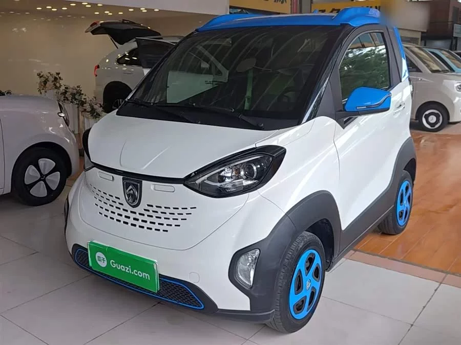 Baojun E100