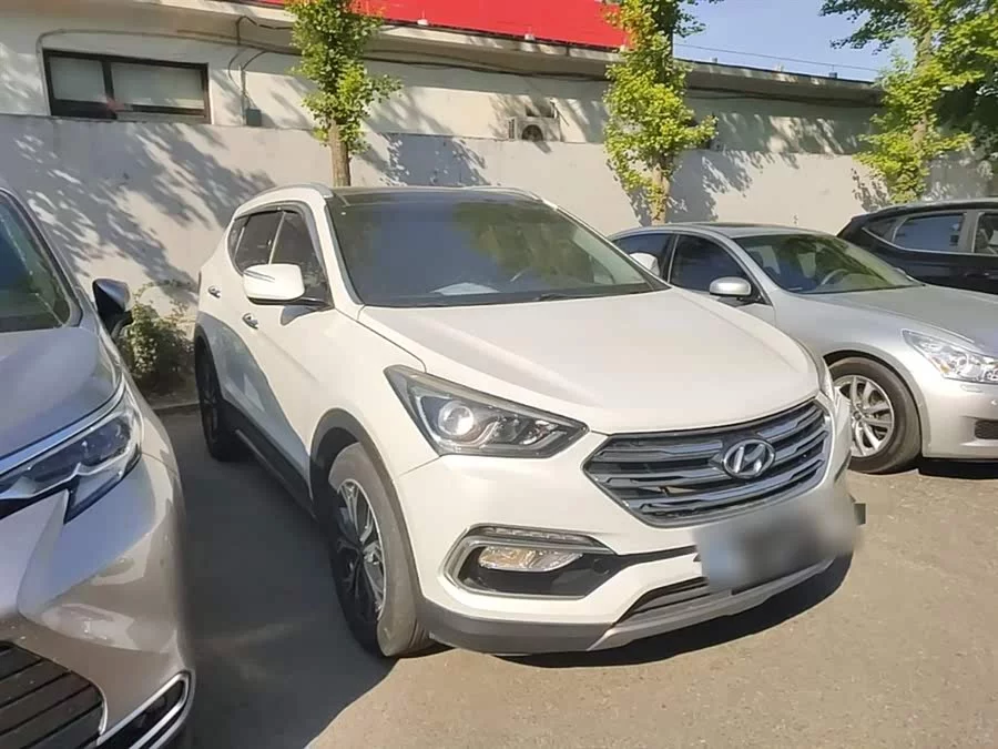 Hyundai Santa Fe
