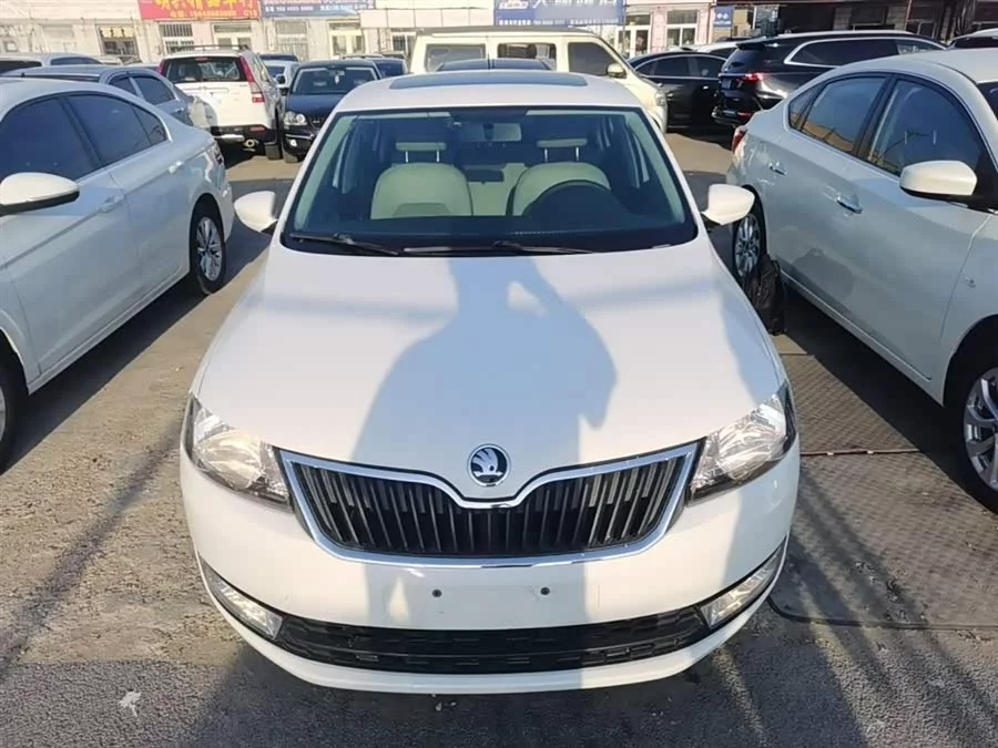 Skoda Rapid