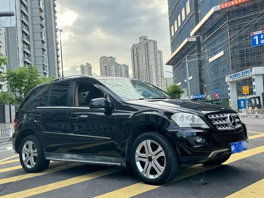 Mercedes Benz M-Class