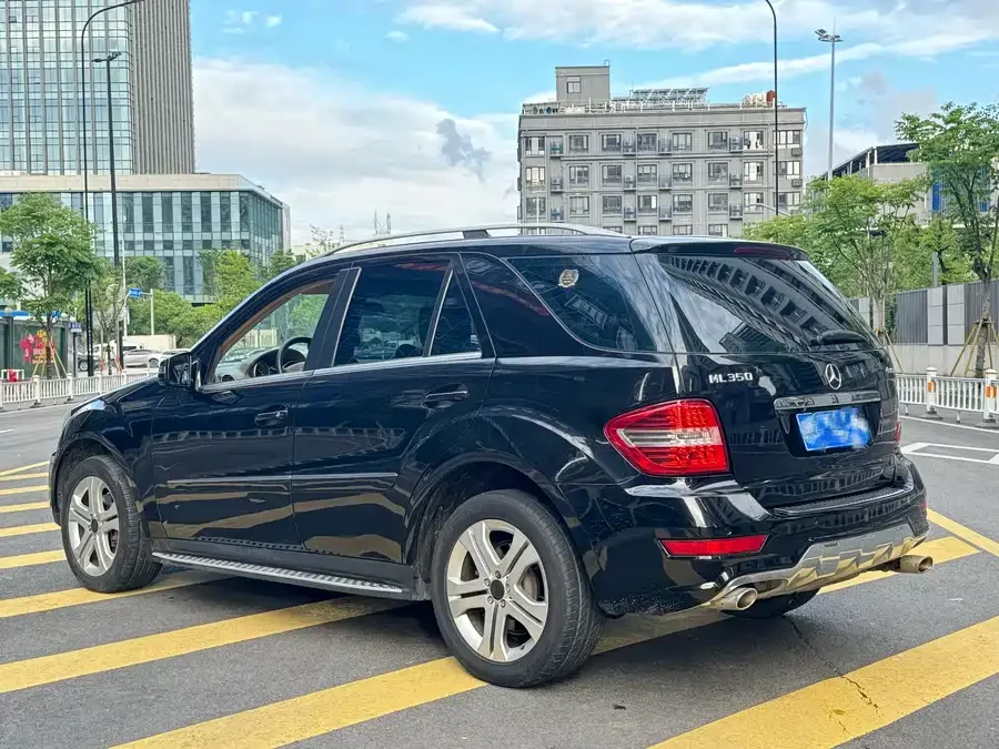Mercedes Benz M-Class
