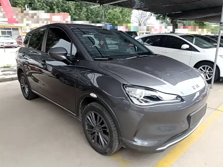 NETA Nezha V