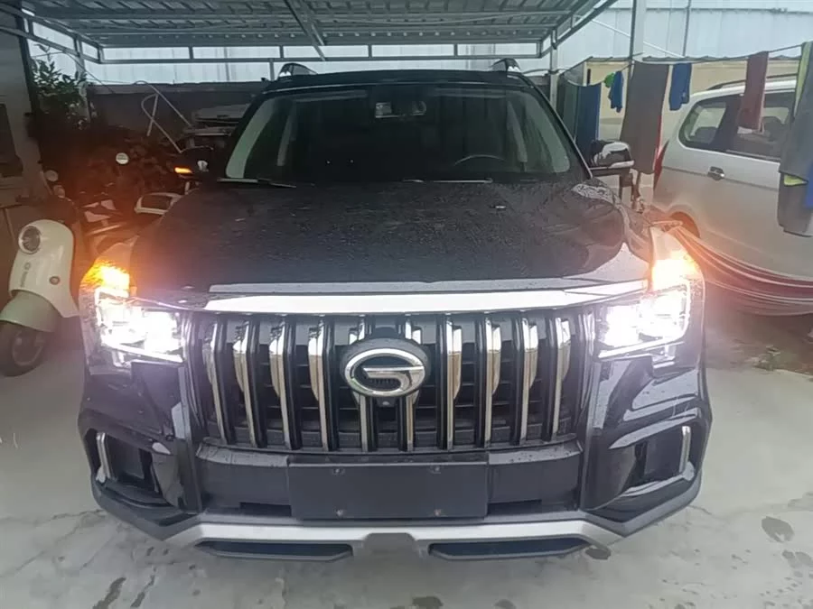 GAC Trumpchi GS8