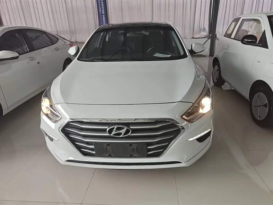 Hyundai Mistra